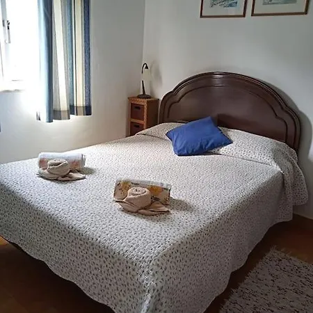 Traditional House With 2 Floors - 5 Minutes From