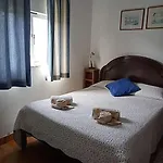 Nyaraló Traditional House With 2 Floors - 5 Minutes From